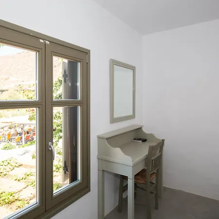 Petradi & Apartment